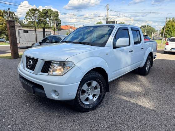 NISSAN FRONTIER 2.5 XE 4X4 CD TURBO ELETRONIC DIESEL 4P MANUAL